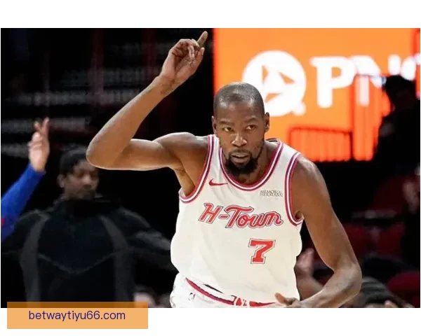 火箭险胜雄鹿升西部第五 杜兰特19分8篮板谢泼德9记三分创新高